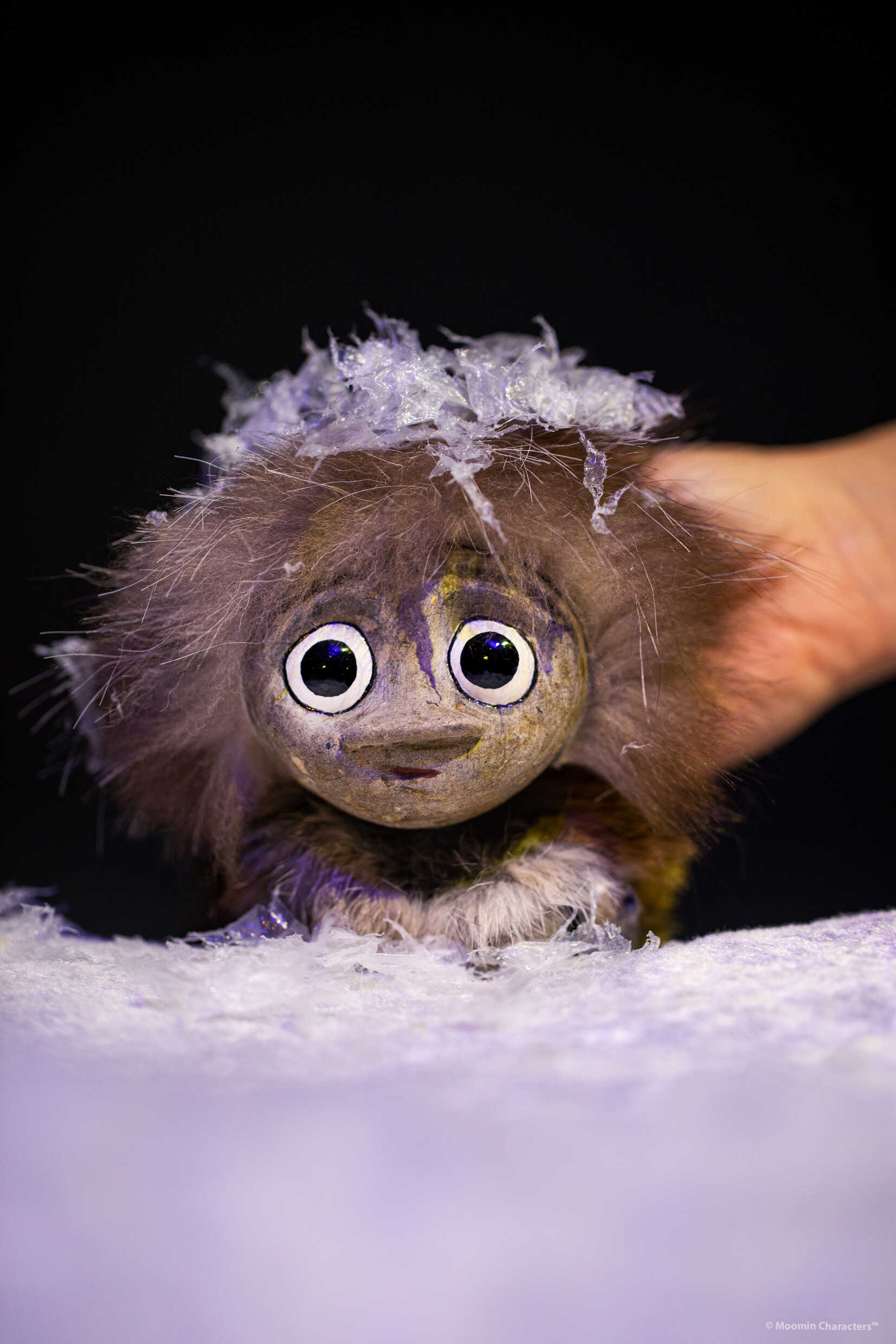 Mumintrollen Ã¤r tillbaka i julpjÃ¤sen Granen pÃ¥ Marionetteatern. NypremiÃ¤r 25 november pÃ¥ Marionetteatern, Kulturhuset Stadsteatern. Foto: Jannica Honey Â© Moomin CharactersÂ™