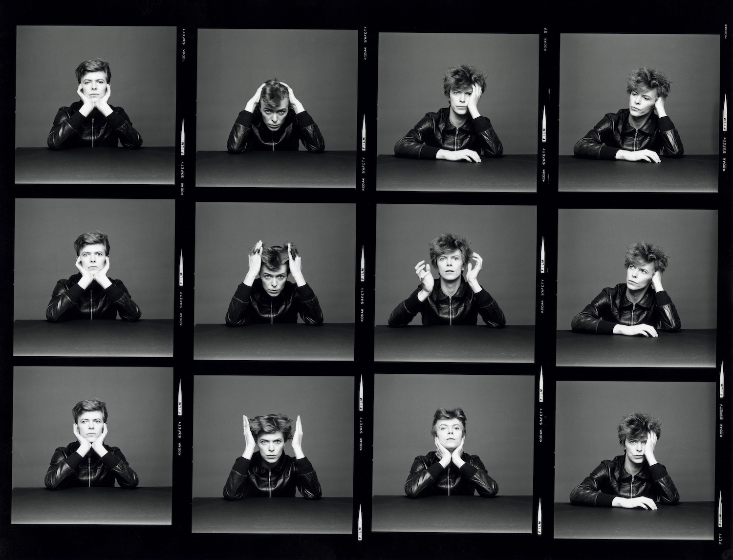En samling fotografier på artisten David Bowie i olika poser. 