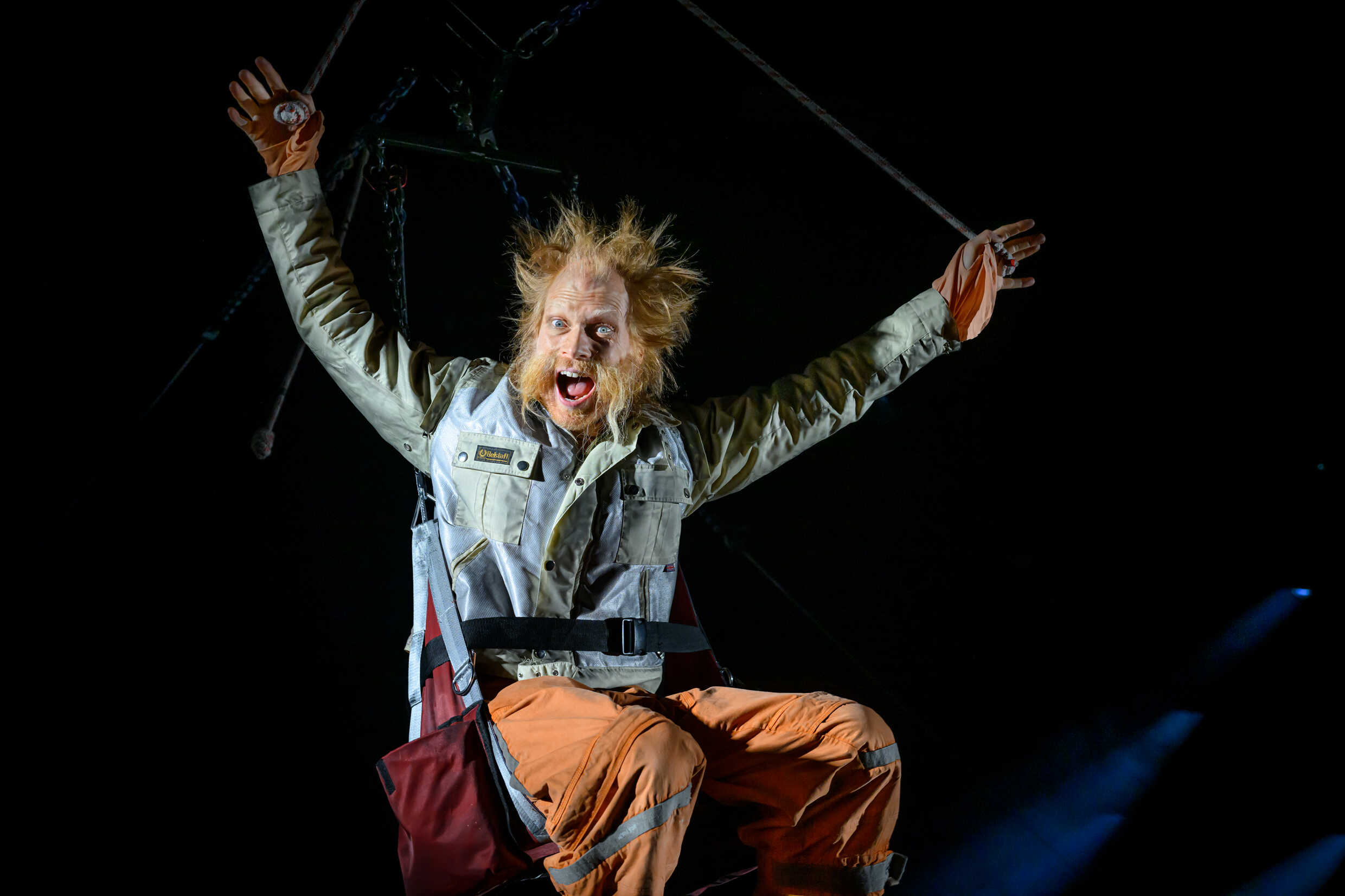 Jörgen Thorsson i Den långa flykten. Sverigepremiär 6 december på Stora scenen, Kulturhuset Stadsteatern.