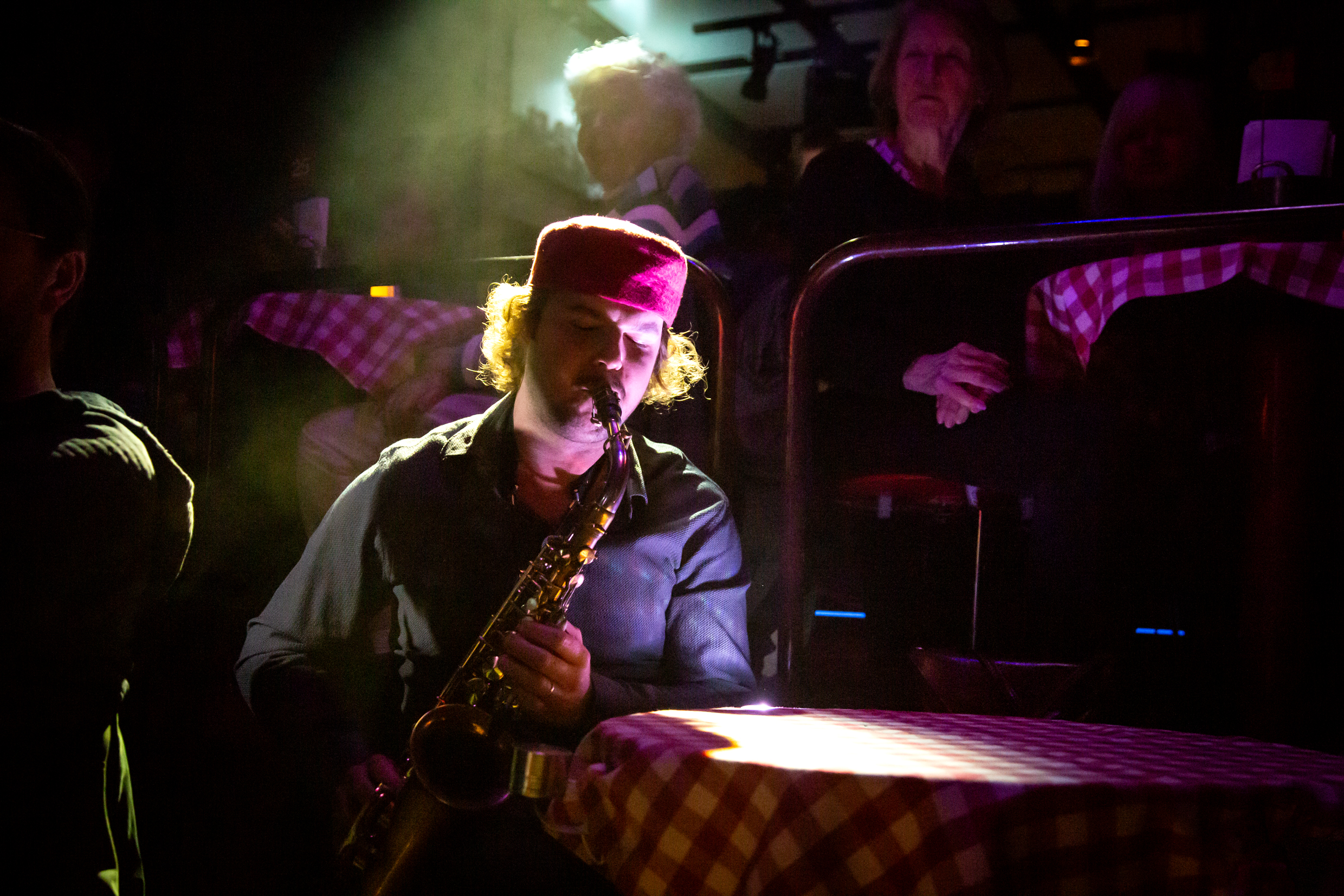 Axel Mårdsjö i Dantes gudomliga komedi. Urpremiär den 29 april på Soppteatern Kulturhuset Stadsteatern.