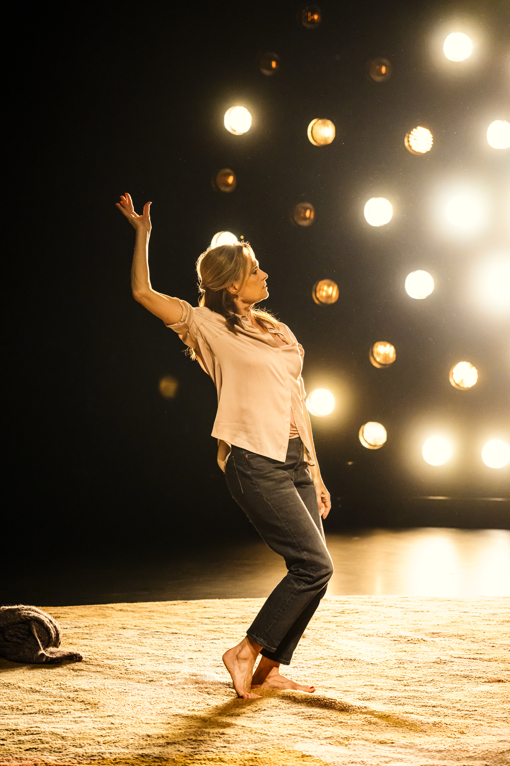 Marie Richardson i I vårt ställe, Sverigepremiär 28 augusti på Klarascenen, Kulturhuset Stadsteatern.