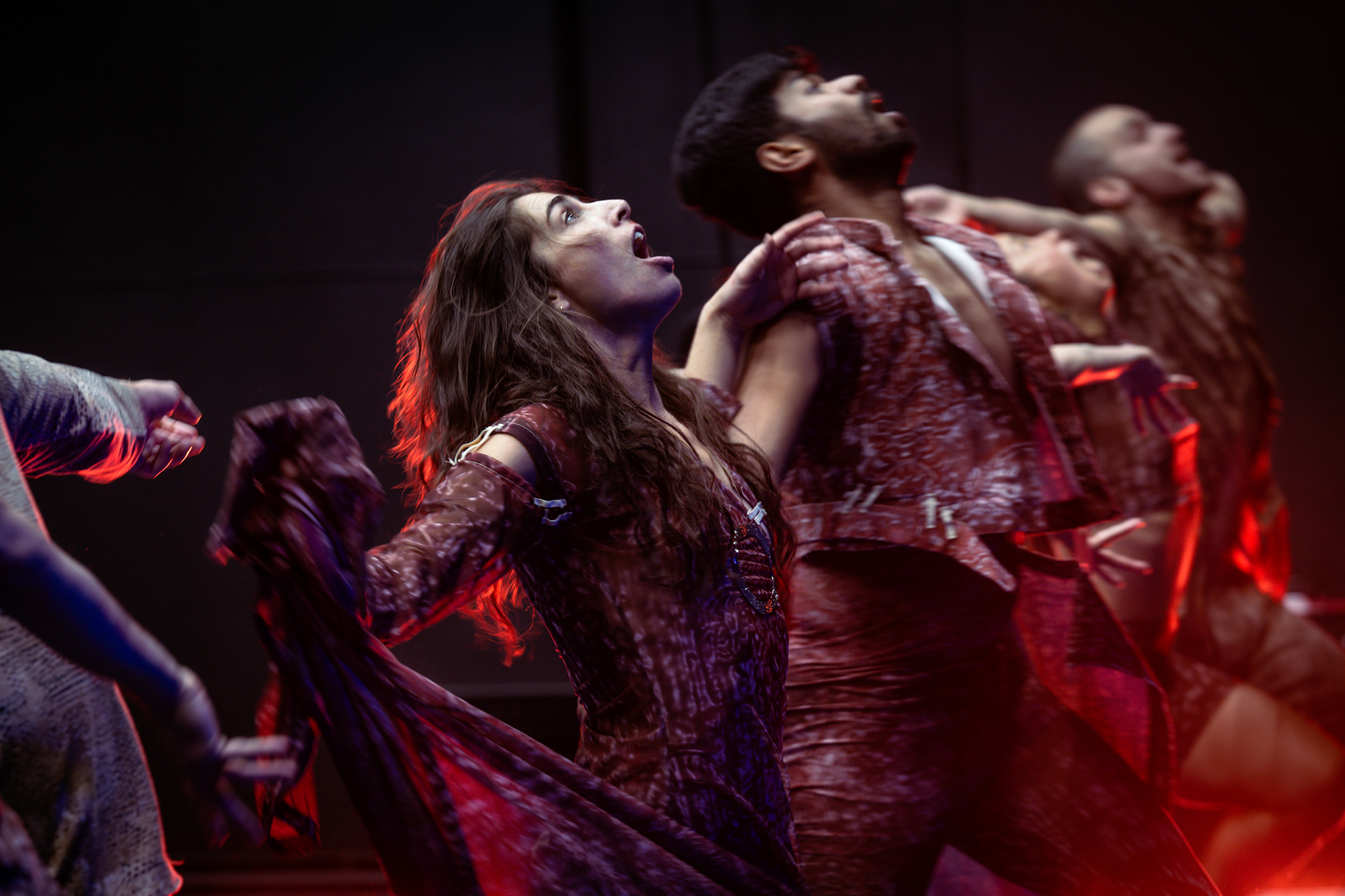 Johanna Willig-Rosenstein, Girish Kumar Rachappa, Lilian Steiner, Noam Segal i Cullberg: Some Thing Folk, Sverigepremiär 11 september på Klarascenen, Kulturhuset Stadsteatern.