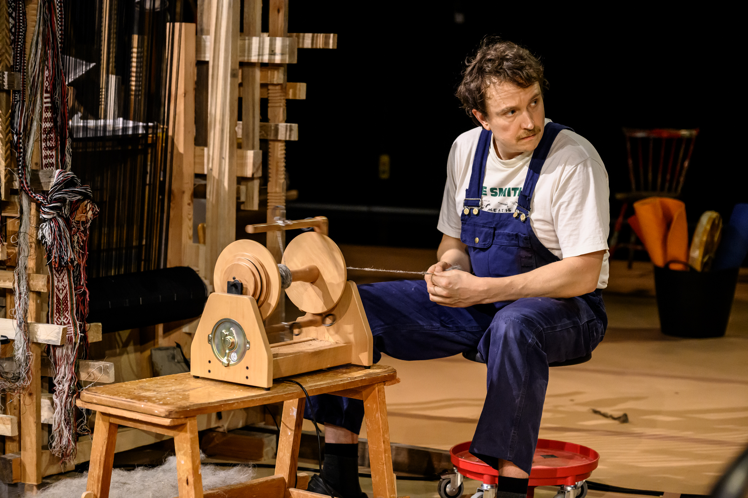 Hampus Hallberg i Män som väver, urpremiär 29 januari på Klarascenen, Kulturhuset Stadsteatern.