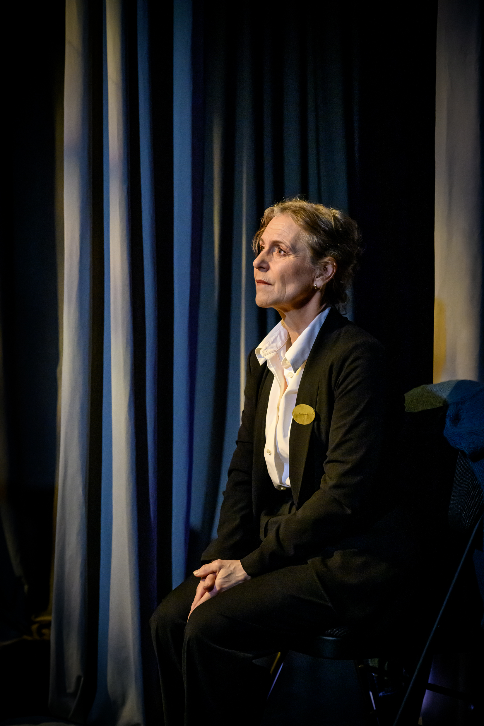 Helen Sjöholm i Närmast sörjande. Urpremiär 20 mars 2026 på Soppteatern Kulturhuset Stadsteatern.