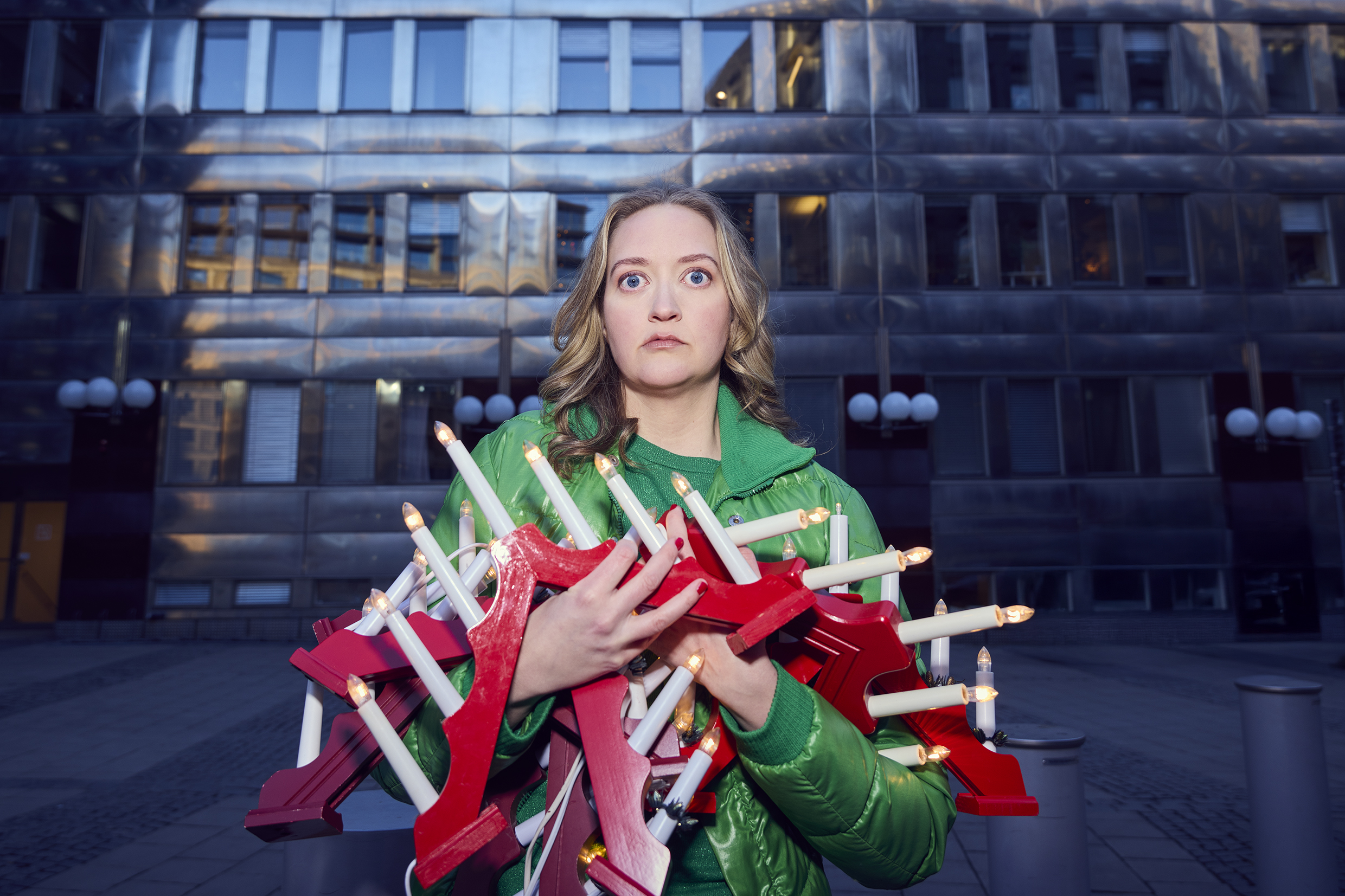 Astrid Drettner i God Jul, urpremiär 12 november 2026 på Stora scenen på Kulturhuset Stadsteatern.