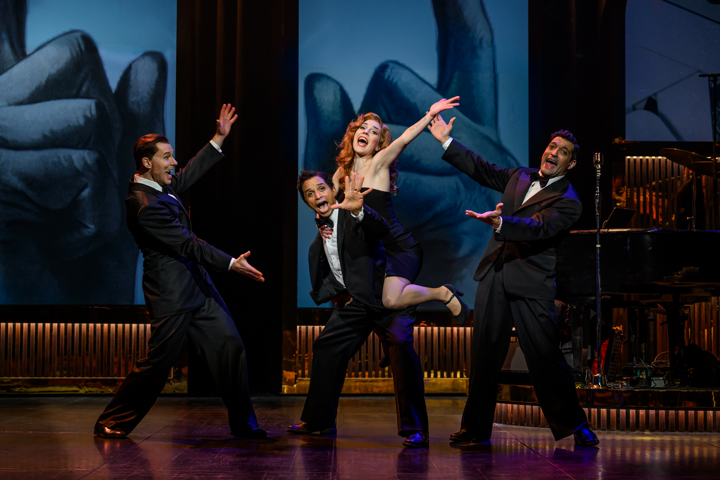 Ensemblen i Rat Pack Rhapsody, urpremiär 24 april på Kulturhuset Stadsteatern.