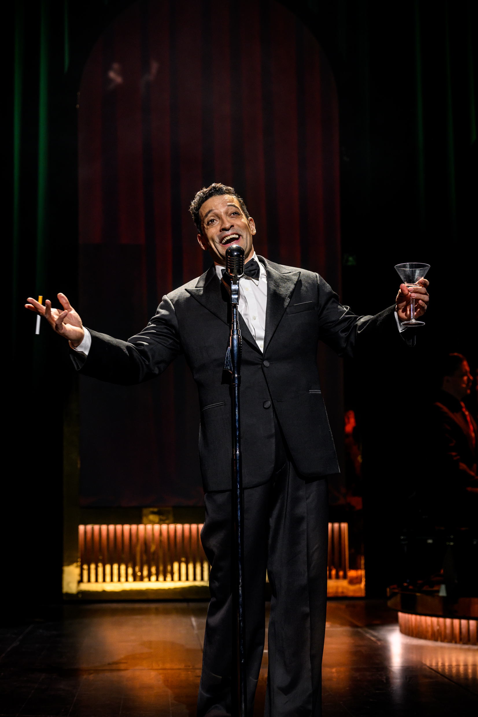 Rennie Mirro i Rat Pack Rhapsody, Urpremiär 24 april på Kulturhuset Stadsteatern.