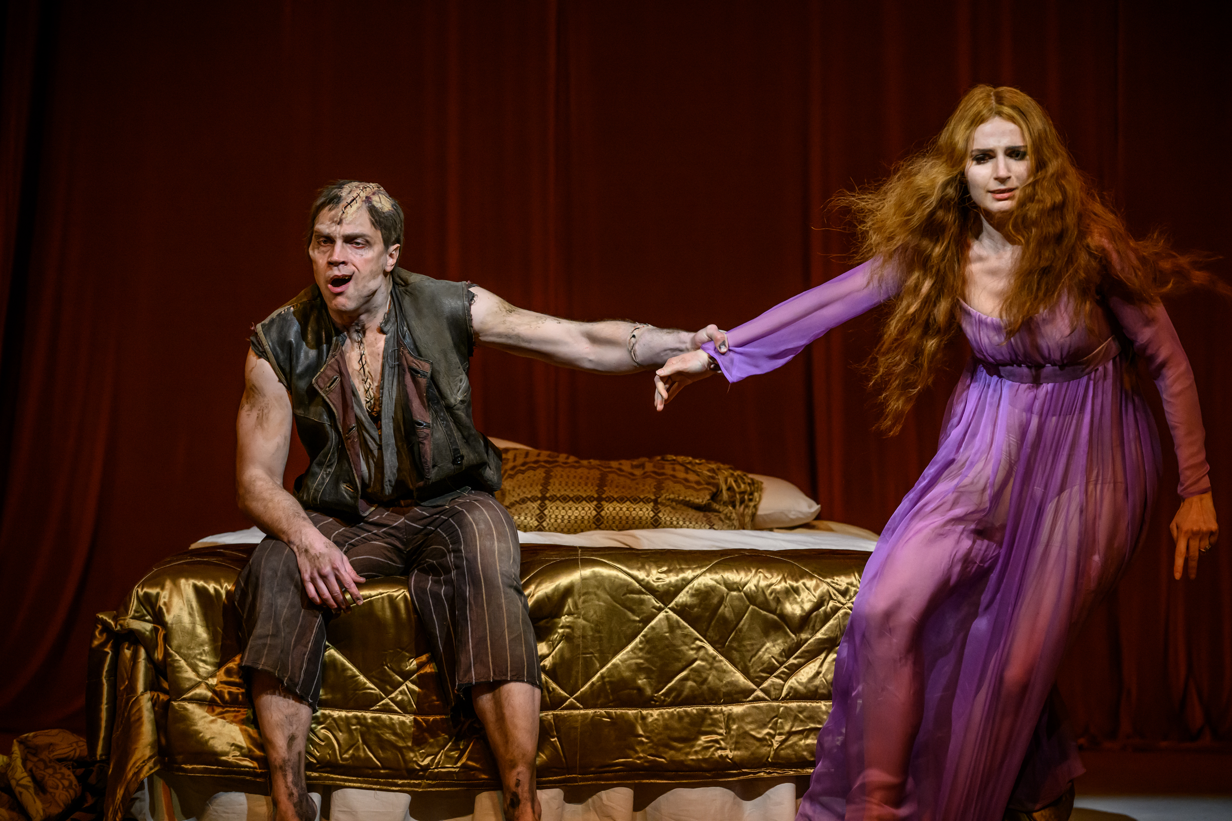 Marcus Vögeli och Anna Krantz i Frankenstein, premiär på Kulturhuset Stadsteatern 13 februari 2026.
