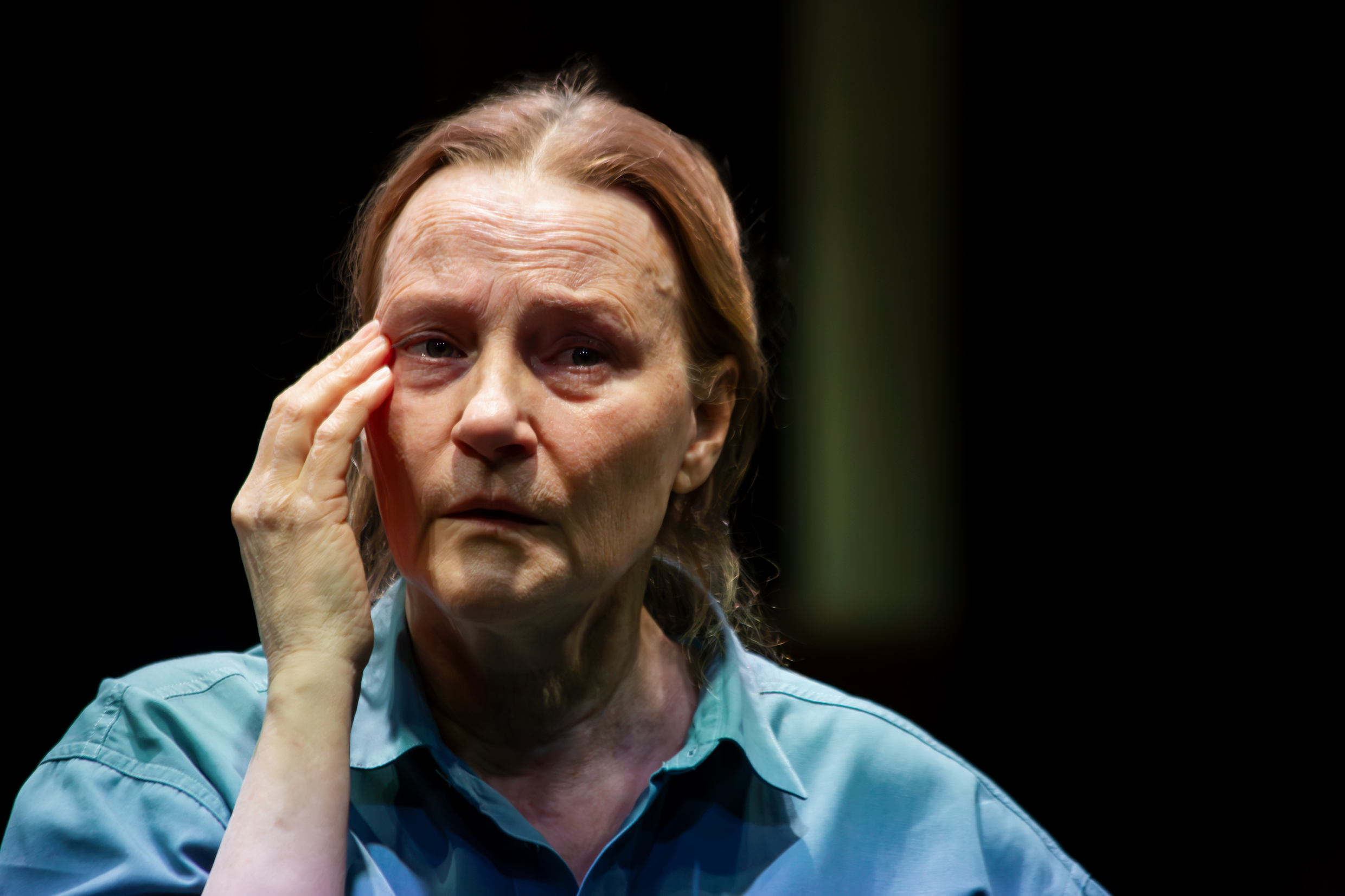 Annika Hallin i En liten roman, urpremiär 14 februari på Klarascenen, Kulturhuset Stadsteatern.