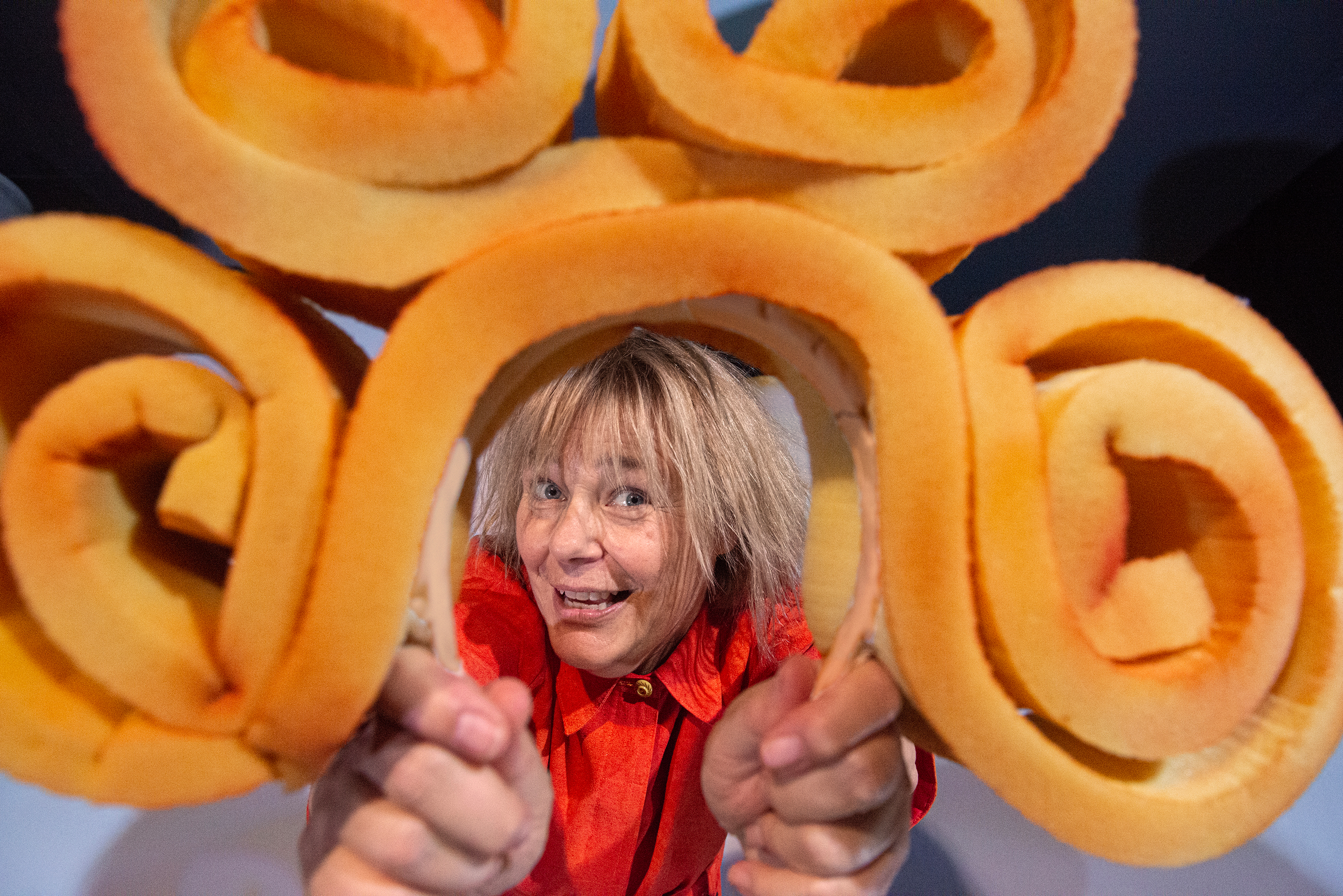 Ölands Dramatiska Teater gästspelar på Marionetteatern med föreställningen Hundliv. Premiär 5 okt 2026.