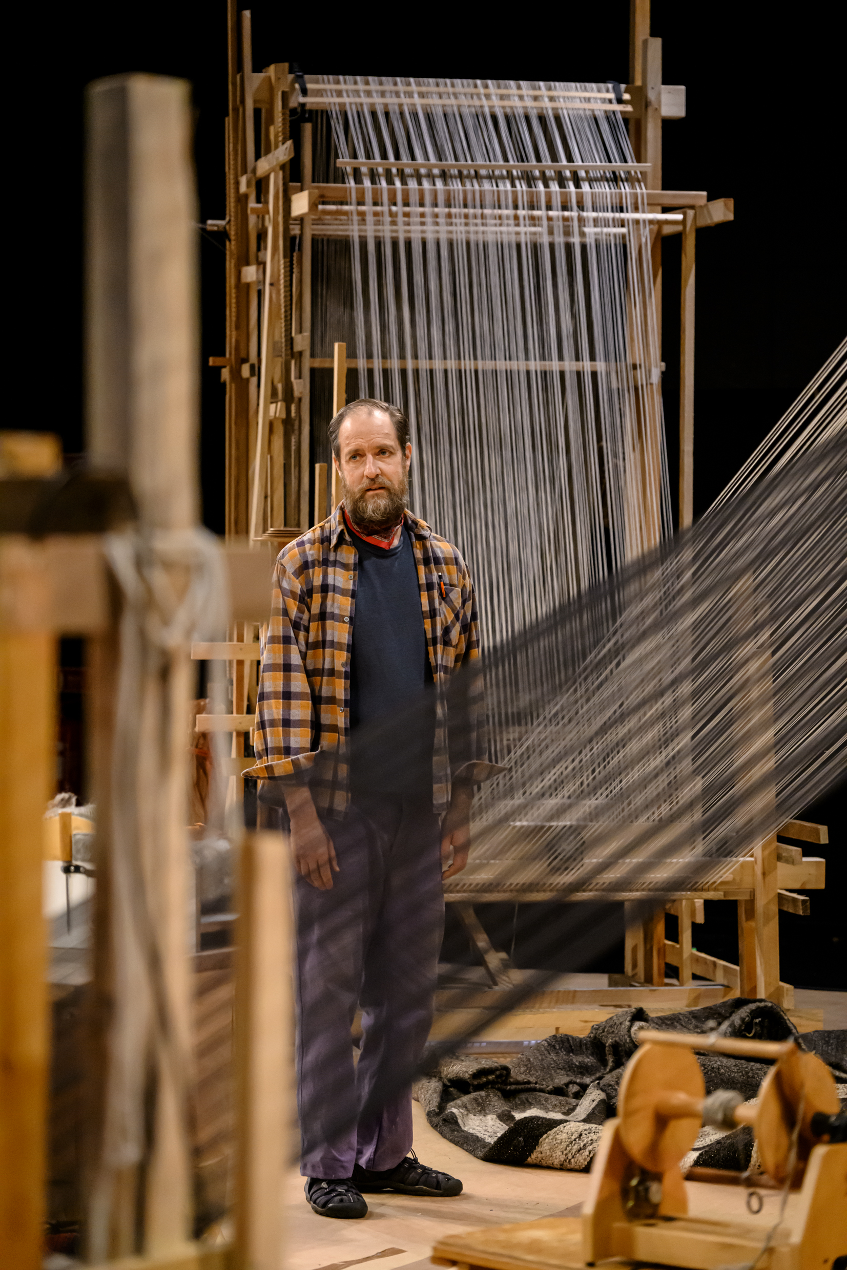 Andreas Kundler i Män som väver, urpremiär 29 januari på Klarascenen, Kulturhuset Stadsteatern.