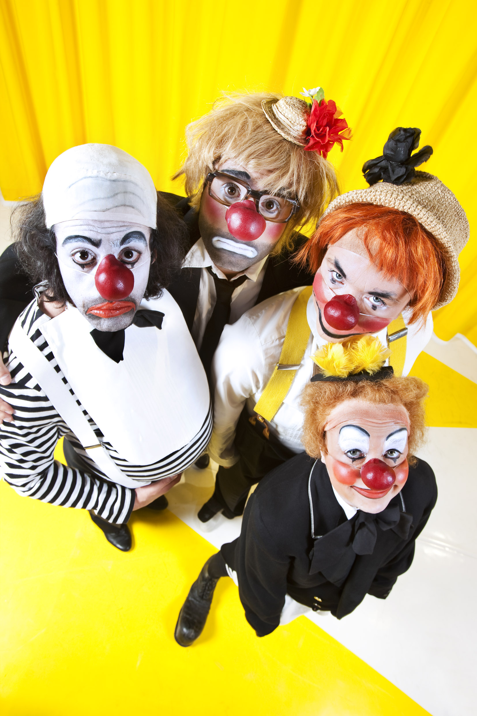 Clownkvartetten av Per Sörberg och ensemblen. Medverkande: Bahador Foladi, Ramtin Parvaneh, Camilla Larsson, Siri Hamari. Regi: Per Sörberg