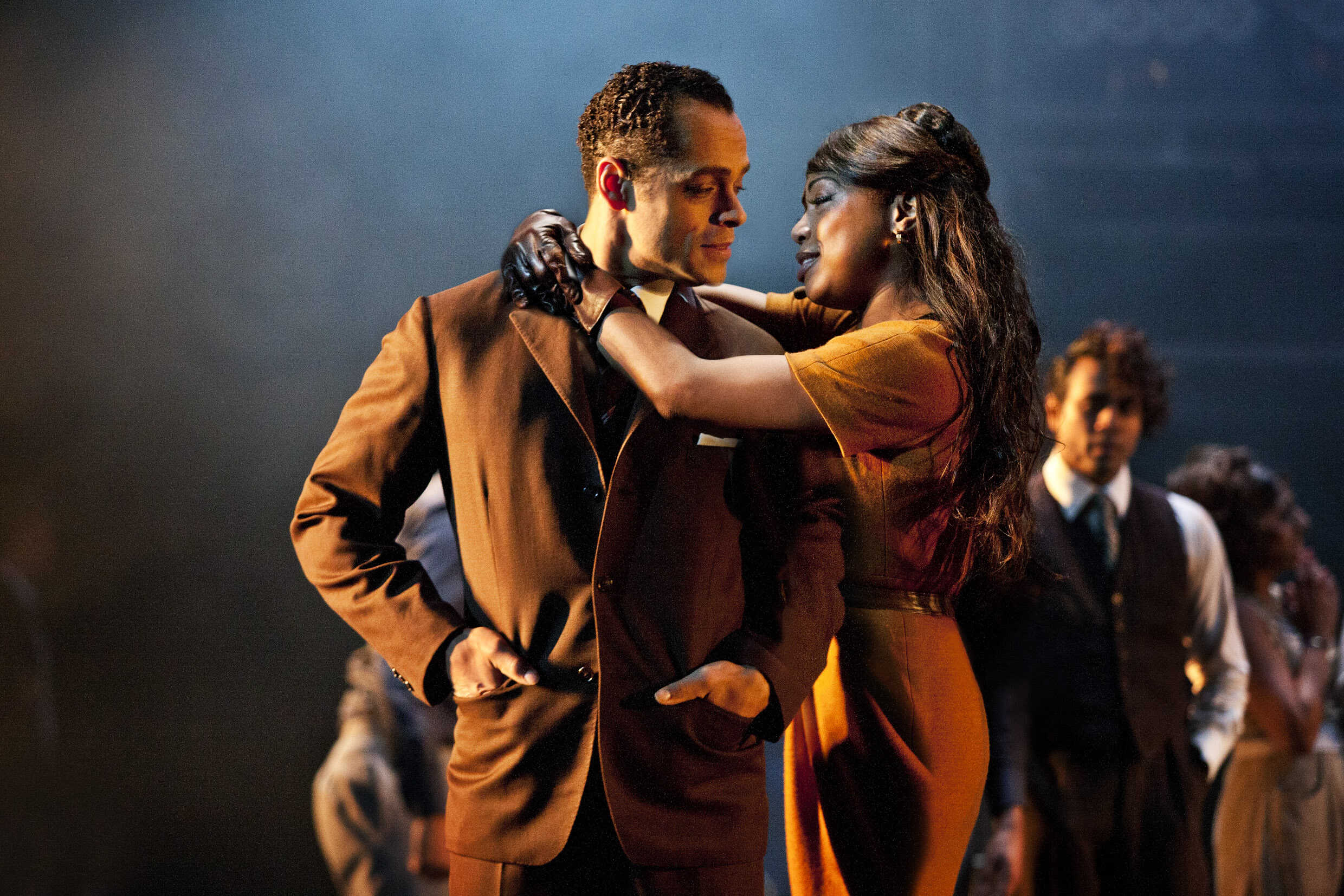 Karl Dyall och Lagaylia Frazier i West Side Story. Premiär på Stora scenen 8 mars 2013.