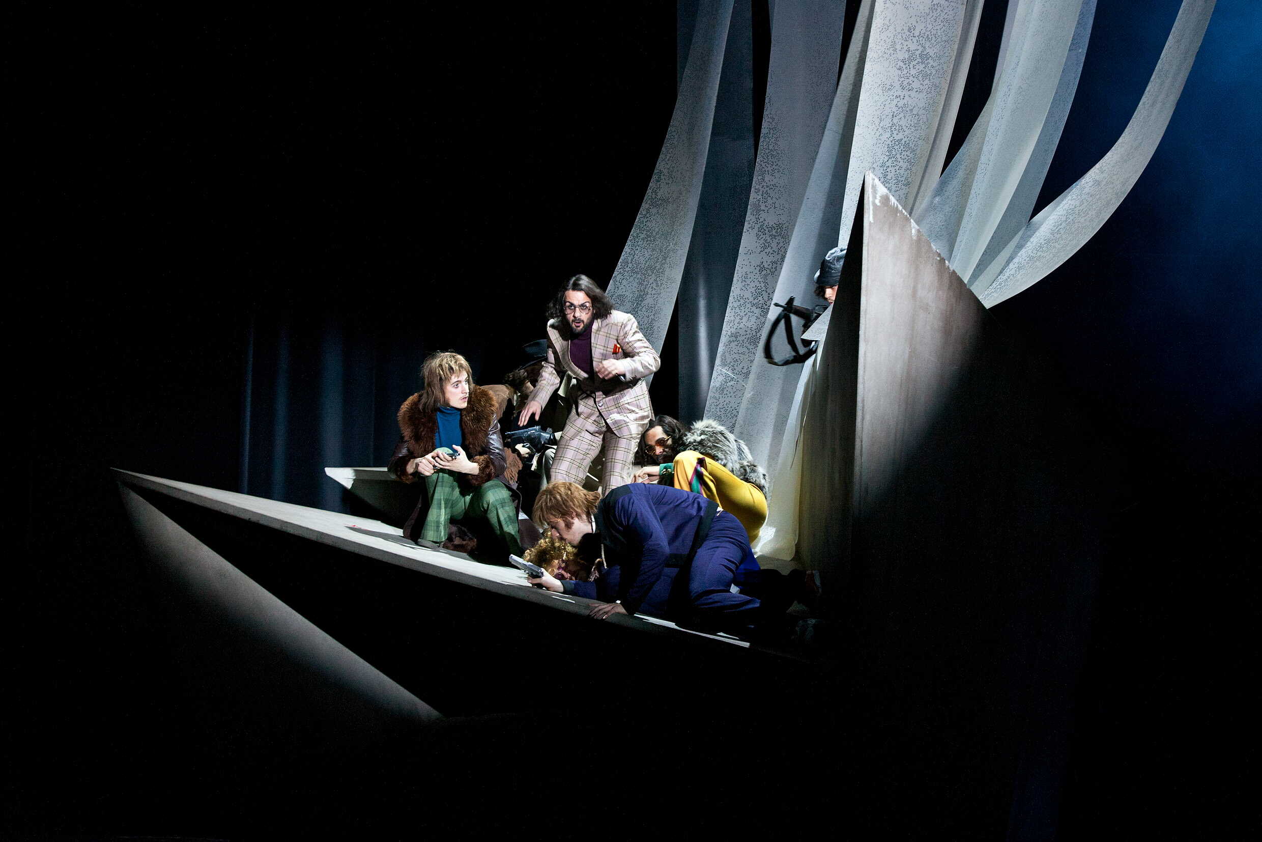 Anton Borgström, Shebly Niavarani, Markus B. Almqvist och Peter Gardiner i Macbeth, premiär 22 december på Stora scenen, Kulturhuset Stadsteatern
